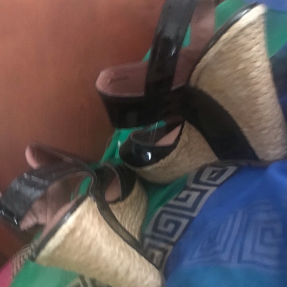 Wedges size comfortable for the summer black and beige - Picture 3 of 4